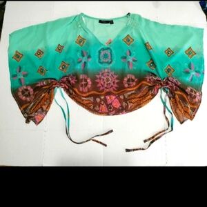 What's Hot beach top